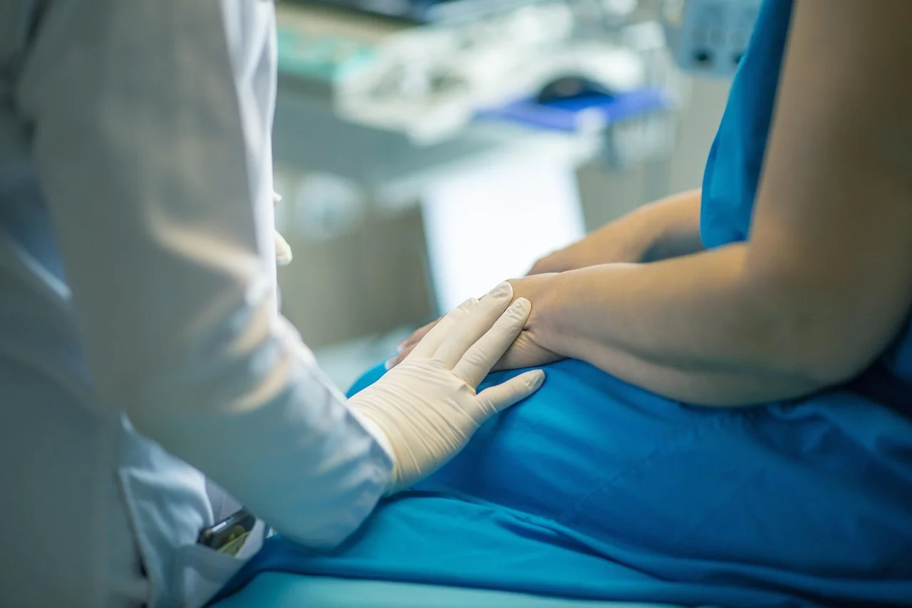 Bezbolesne leczenie zębów w Lubinie: kanałowe zabiegi w DIAMANTE CLINICA